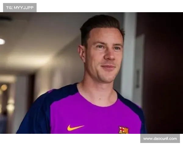 巴萨高管回应特狮拒签医疗报告事件 每个人都需为自己的决定负责 巴萨高管回应特狮拒签医疗报告事件 每个人都需为自己的决定负责